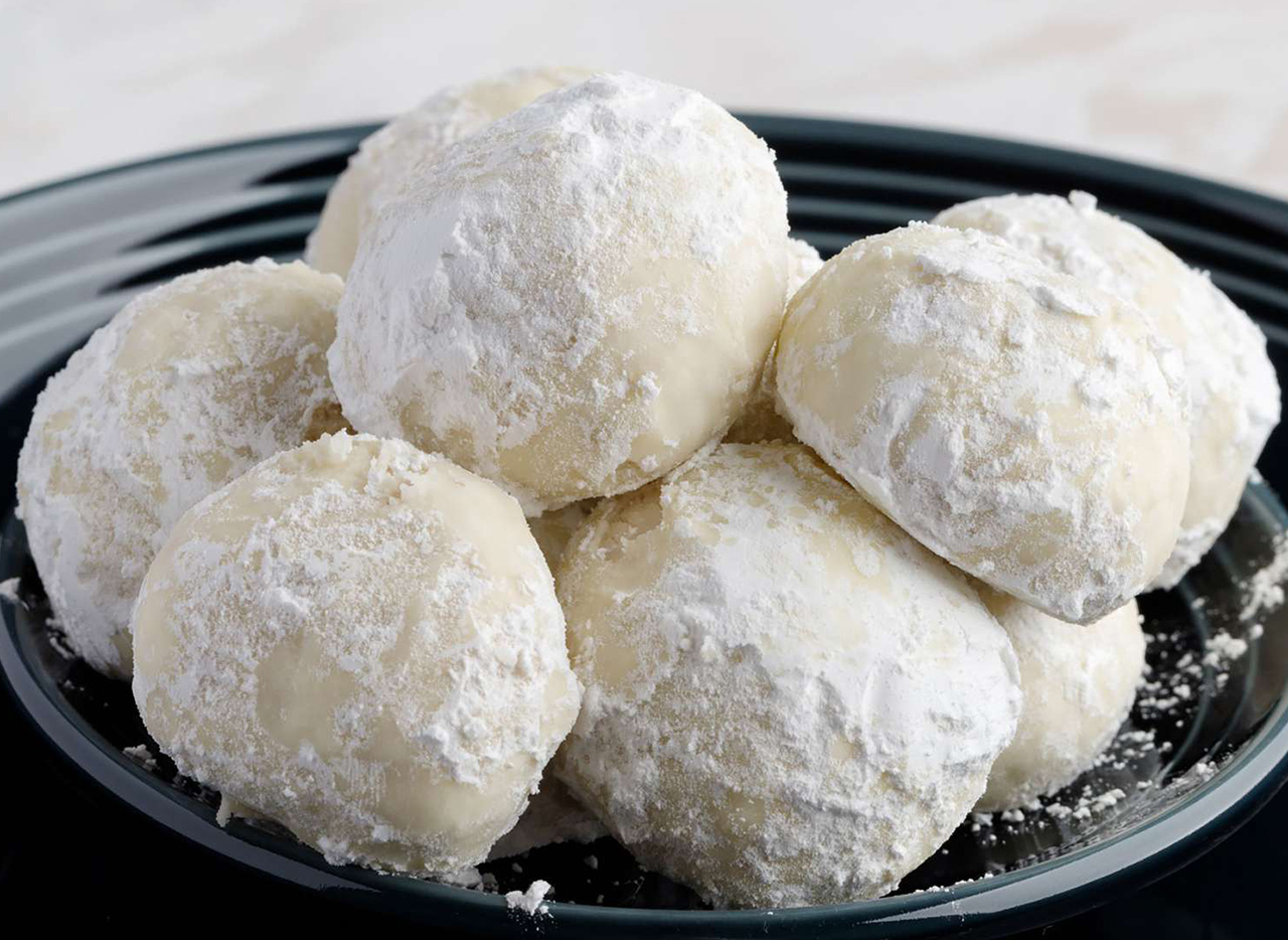 Russian Tea Cakes (a.k.a. Mexican Wedding Cookies)